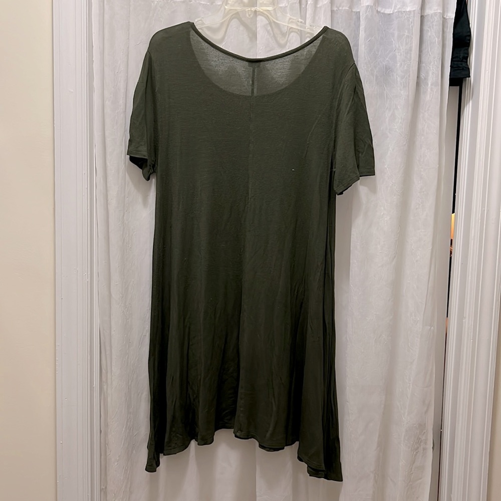 🤩Forest green scoop neck mini flowy dress